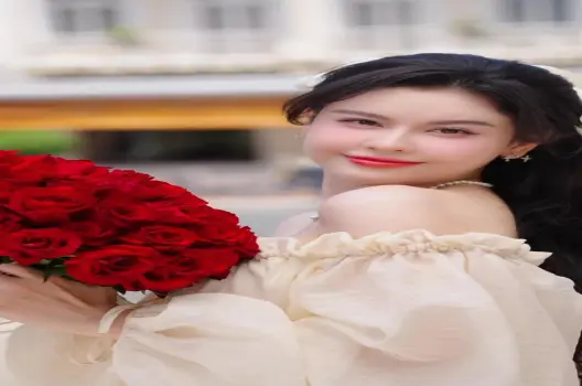 Trương Quỳnh Anh bùng nổ quyến rũ qua bộ sưu tập ảnh mới