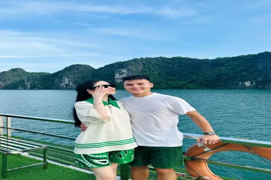 Chu Thanh Huyền bùng nổ quyến rũ qua bộ sưu tập ảnh thời thượng