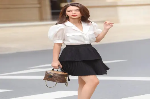 Quỳnh Lương bùng nổ quyến rũ qua bộ sưu tập ảnh thời thượng
