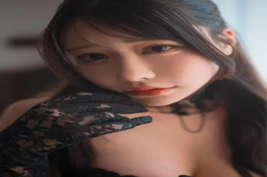 Mai Shirata táo bạo cuốn hút ngút ngàn trong bộ ảnh sexy