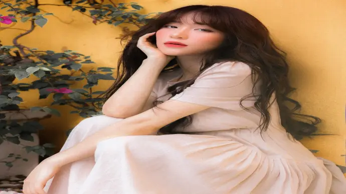 Hòa Minzy bùng nổ quyến rũ qua bộ sưu tập ảnh nghệ thuật