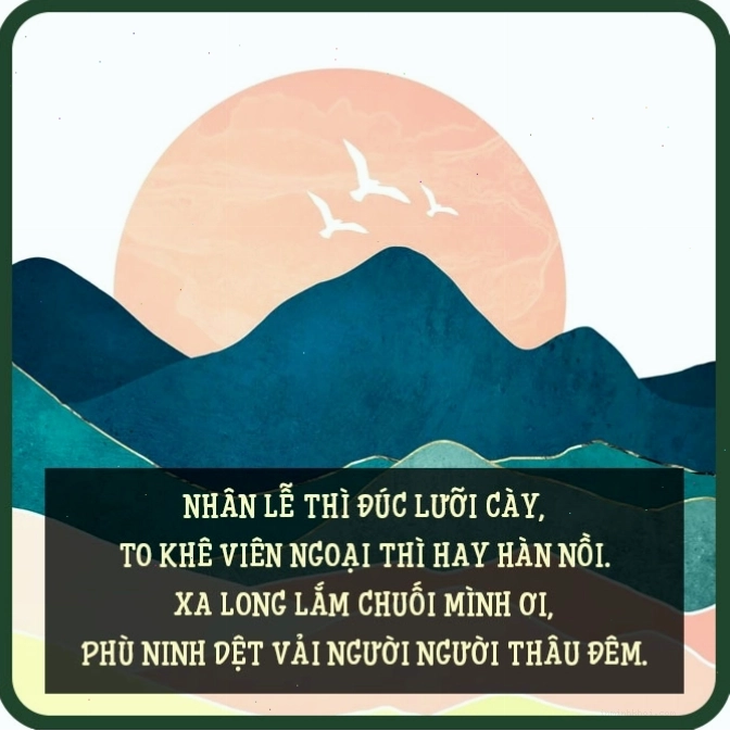Người dân quây quần bên mâm cơm gia đình