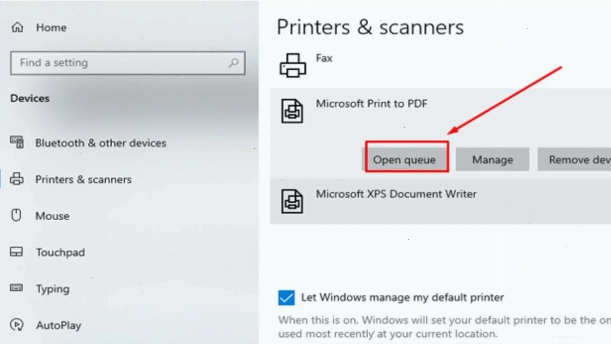 Giao diện Print Queue hiển thị các lệnh in đang chờ xử lý