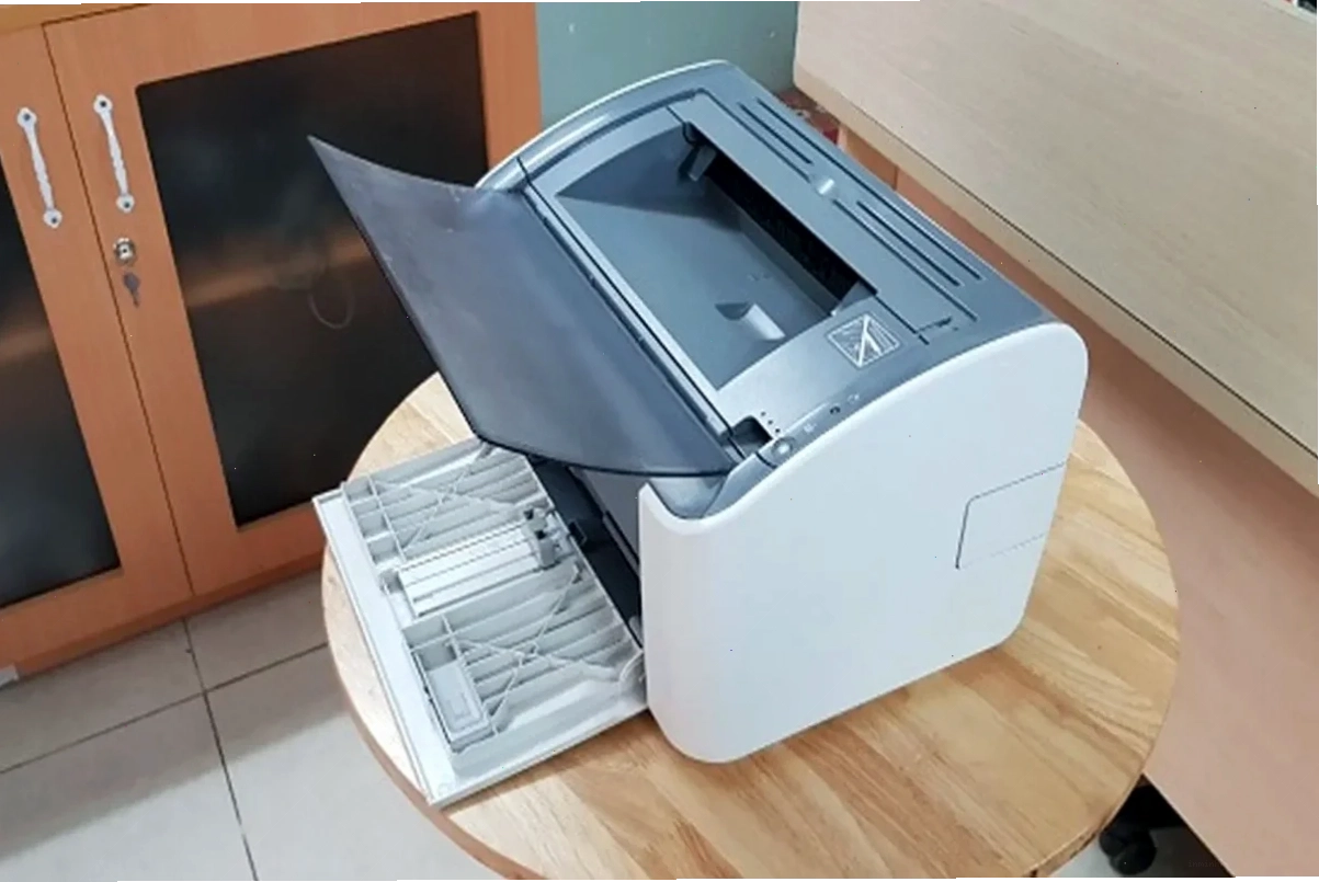 Kiểm tra chế độ Pause Printing và Offline của máy in