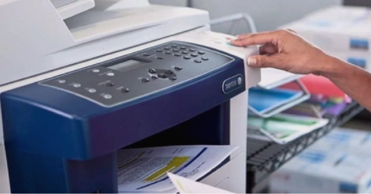 Máy in Fuji Xerox đa năng trong môi trường văn phòng
