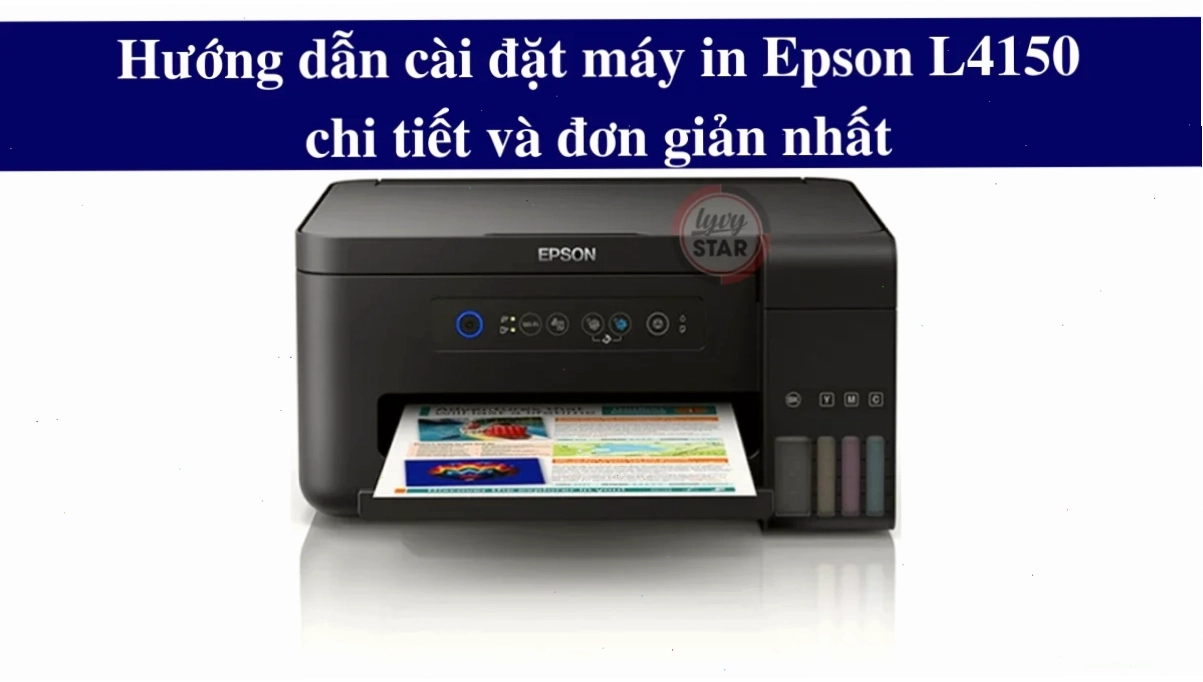 Người đang thao tác trên máy tính để cài đặt driver