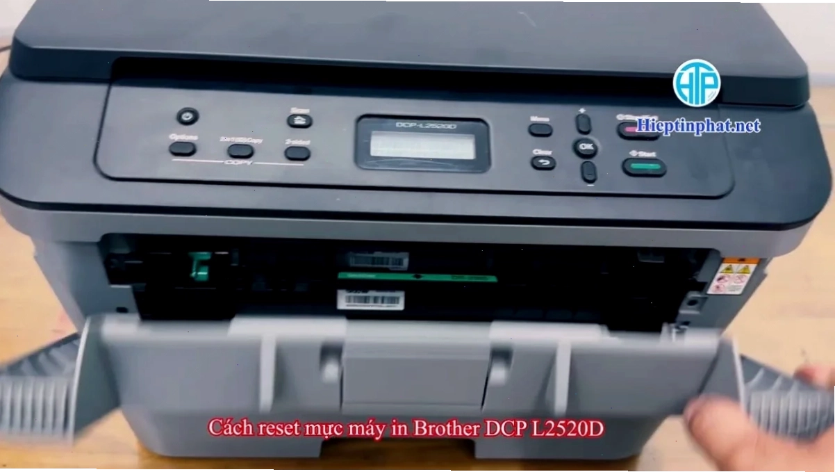 Tổng quan máy in Brother DCP L2520D với thiết kế nhỏ gọn đa chức năng