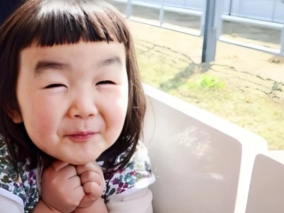 Ảnh bé gái bùng nổ đáng yêu qua bộ sưu tập ảnh nghệ thuật