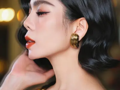 Lệ Quyên bùng nổ quyến rũ qua bộ sưu tập ảnh thời thượng mới