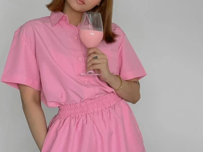 Miu Lê bùng nổ quyến rũ qua bộ sưu tập ảnh nghệ thuật mới