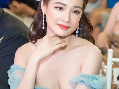 Nhã Phương bùng nổ duyên dáng qua bộ sưu tập ảnh nghệ thuật