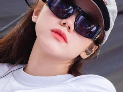 Phương Ly bùng nổ quyến rũ qua bộ sưu tập ảnh thời thượng