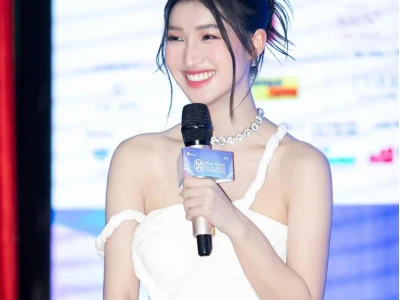 Á hậu Phương Nhi bùng nổ quyến rũ qua bộ sưu tập ảnh mới