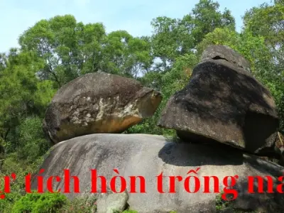 Tóm tắt truyện cổ tích Việt Nam - Sự tích hòn Trống Mái